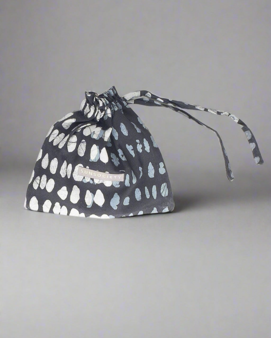 Handgemachte Batik Baumwolltasche für Bikini und Kosmetikartikel, fair produziert in Ghana