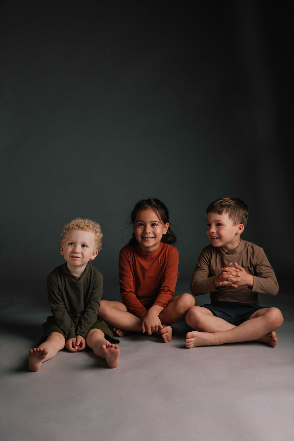 KIDS SUN TEE Nachhaltiges Kinder UV Shirt Rashguard in Terracotta mit UPF 50+
