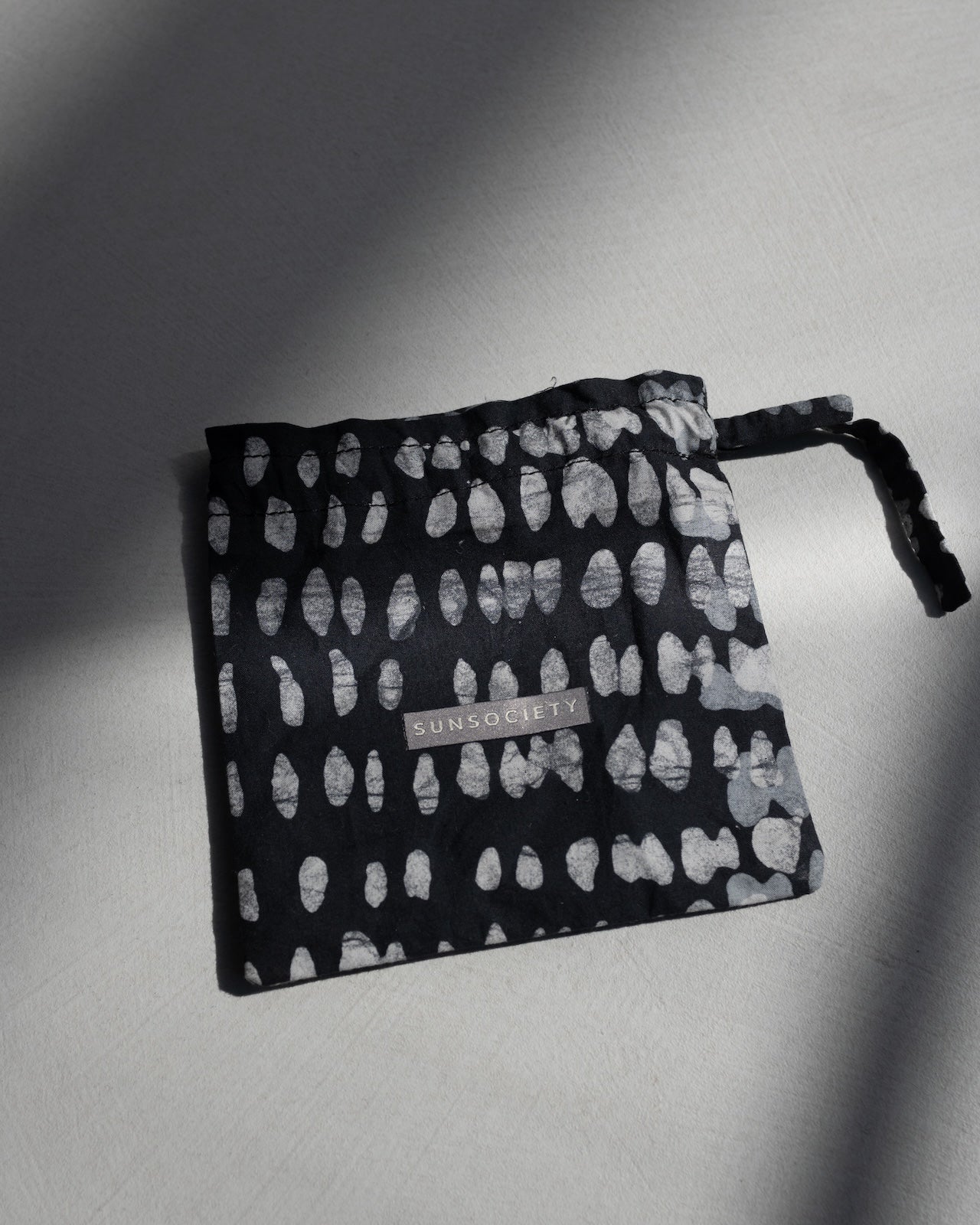 Handgemachte Batik Baumwolltasche für Bikini und Kosmetikartikel, fair produziert in Ghana